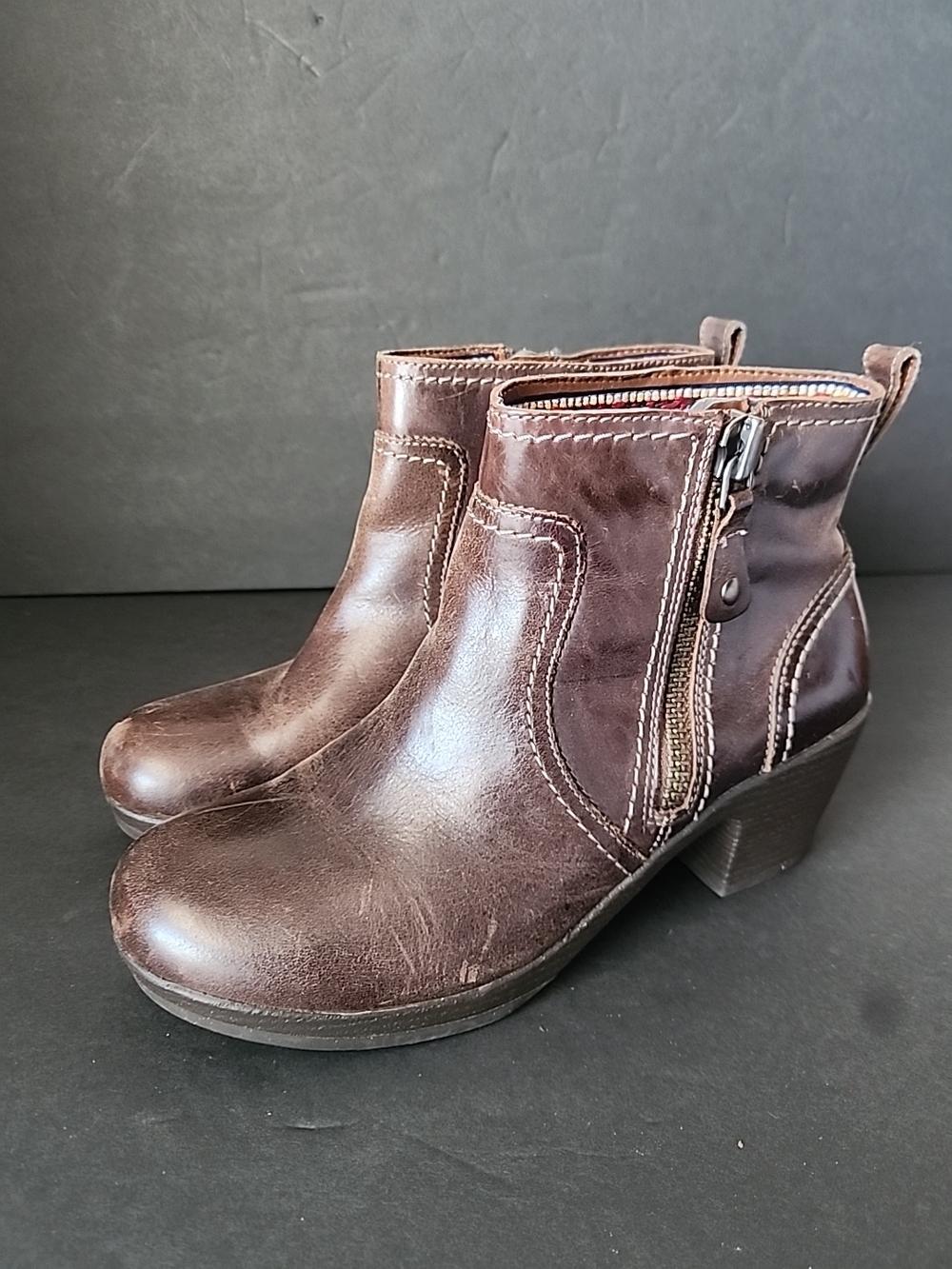 Cobb Hill Dark Brown Leather Side-Zip Ankle Booties Size 8